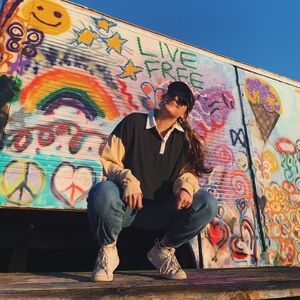 Meet your Posher, Gloria